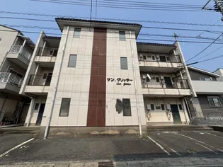 サングリッター【3階】の外観