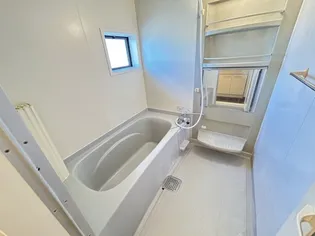 プリシェール A棟【2階】の風呂