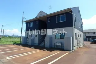 ラ・ルミエール【1階】の外観