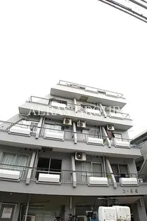 コーポ鎧【2階】の外観