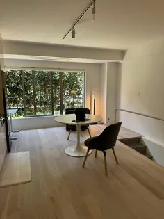 ヒルハイツ代官山(ヒルハイツダイカンヤマ)の居間