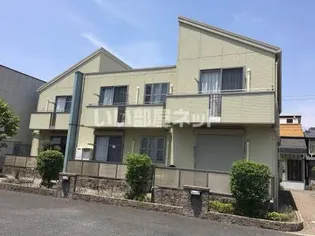 ファミーユコウエの画像