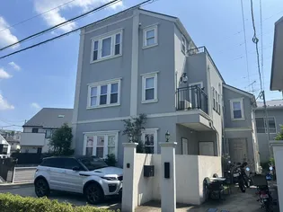 HALE KAHANAの画像