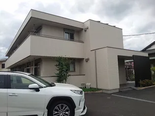 クレール ナカダの画像