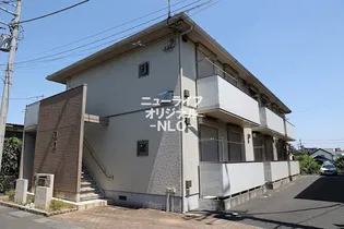 神奈川県厚木市恩名3【アパート】の外観