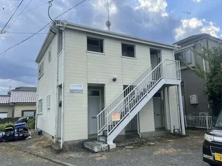 ハイツ伊奈の外観