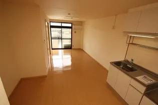 サンシャインハイツB【1階】の居間