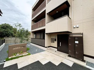 群馬県前橋市紅雲町2【マンション】の外観