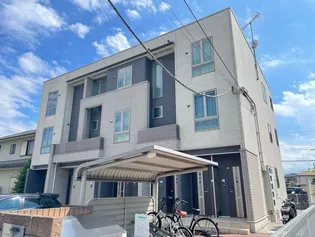 埼玉県坂戸市緑町【アパート】の外観