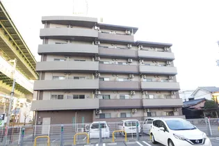 ルトゥ-ル【4階】の外観