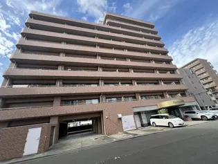 スパシアス榴ヶ岡公園【2階】の外観