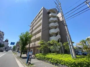 セレーノ西宮【6階】の外観