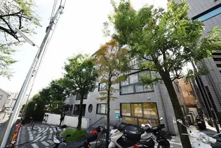 グランカーサ六本木【1階】の外観