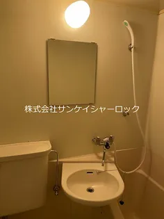 メゾン・ド・ノア国立東【1階】の内装