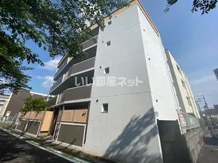 ドムール佐保川【4階】の外観