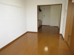 セレクトB棟【2階】の居間