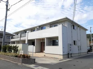 広島県三次市十日市東2【アパート】の外観