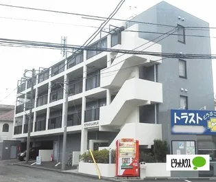 パブリックレジデンスの画像