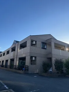 フォンテーヌ美原【2階】の外観