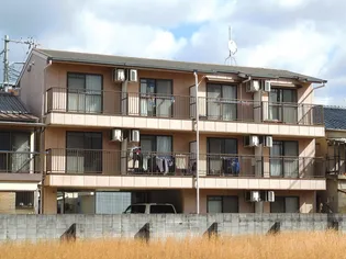 チェリーハイツの画像