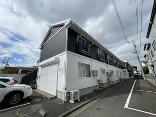 陽光ハイツB棟【2階】の外観