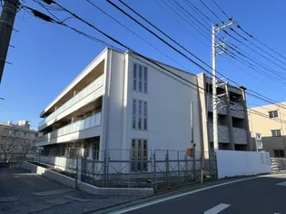 ルミノサ ファミリアBの画像