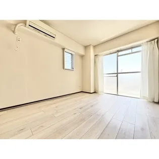 NOVA ERA【2階】の居間