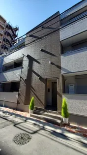 シャイニングマンション【1階】の外観