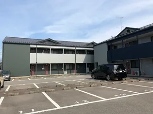 サンクチュエールの画像