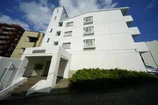 レトゥールビヨン山の田III【2階】の外観