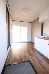 TSハイツA【1階】の居間