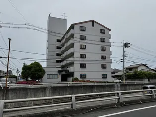 赤田ハイツ【1階】の外観