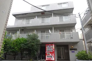 ヴィラージュ行徳【1階】の外観