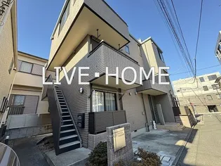 東京都中野区南台5【アパート】の外観