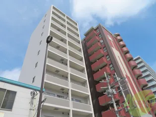 榴ヶ岡YSコート【2階】の外観