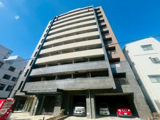 アドバンス西梅田【3階】の外観