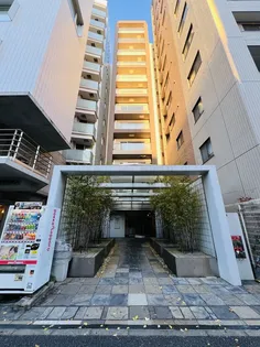 東京都中央区新川2【マンション】の外観