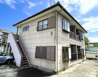 プリメーラ吉岡 B棟201号室【2階】の外観