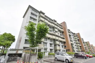 UR高森台【4階】の外観