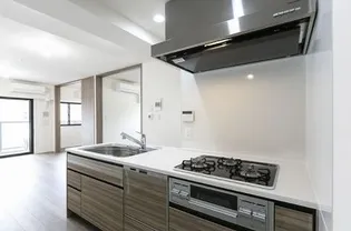 ディームス横濱青木町【2階】のキッチン