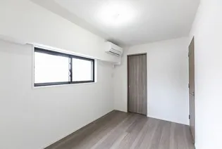 ディームス横濱青木町【2階】の内装