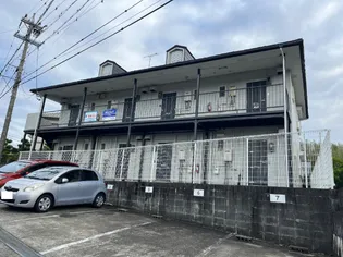 ハイツ山の手【1階】の外観