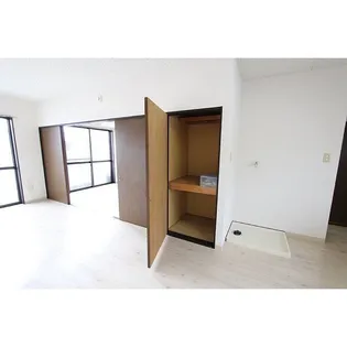 ラビットハウス YOU【2階】の内装