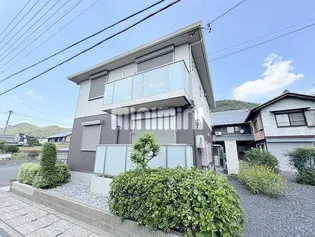 ファミール野一色【1階】の外観