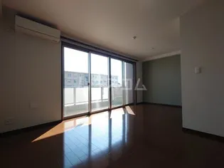 ボヌール石田【3階】の居間