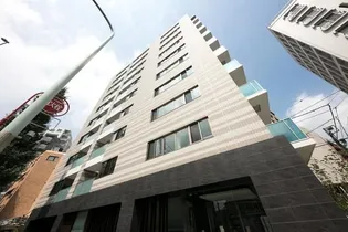 グランシエル南青山【8階】の外観