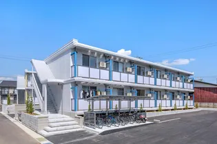 Newton【1階】の外観