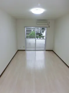 フィロフジヤマ【1階】の居間