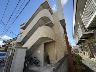 Casa Tutti (カーサ トゥッティ)【1階】の外観