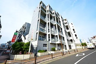 東京都世田谷区南烏山2【マンション】の外観